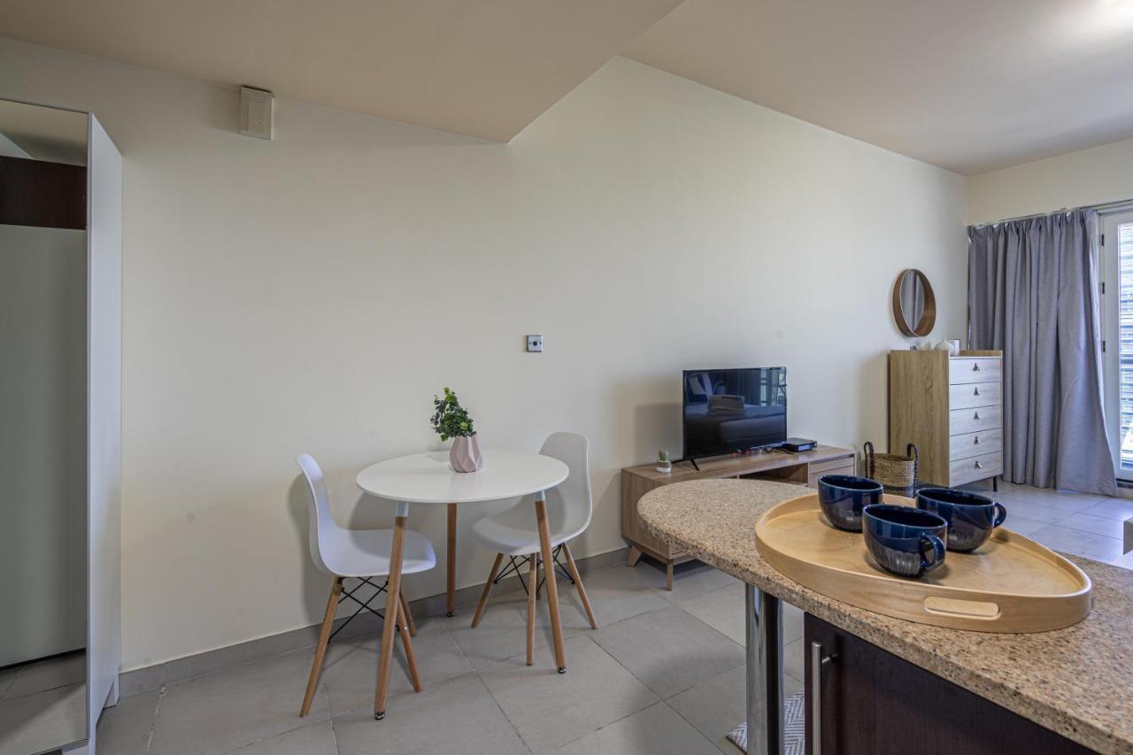 Higuests - Modern Studio With Incredible City Skyline View Dubai Exterior foto