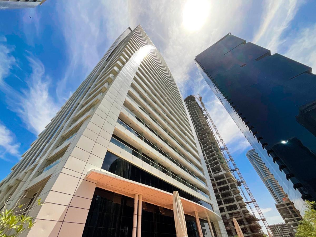 Higuests - Modern Studio With Incredible City Skyline View Dubai Exterior foto